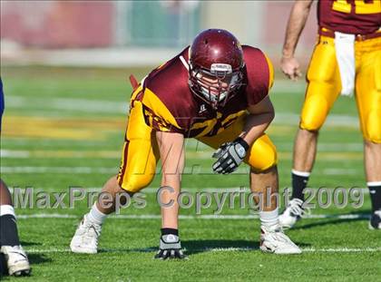 Thumbnail 1 in Warren vs Loyola Academy (IHSA Class 8A Playoffs) photogallery.