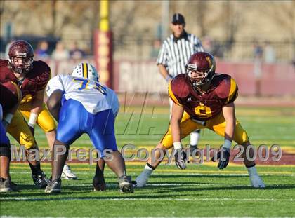 Thumbnail 1 in Warren vs Loyola Academy (IHSA Class 8A Playoffs) photogallery.