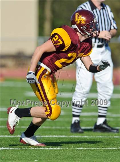 Thumbnail 3 in Warren vs Loyola Academy (IHSA Class 8A Playoffs) photogallery.