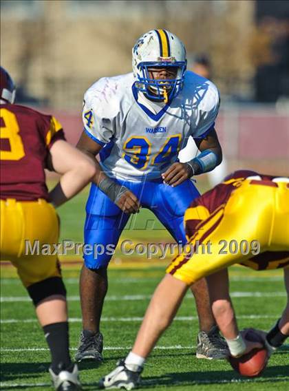 Thumbnail 3 in Warren vs Loyola Academy (IHSA Class 8A Playoffs) photogallery.