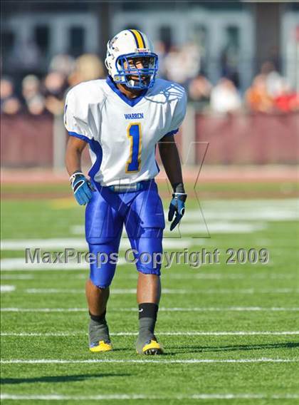 Thumbnail 3 in Warren vs Loyola Academy (IHSA Class 8A Playoffs) photogallery.