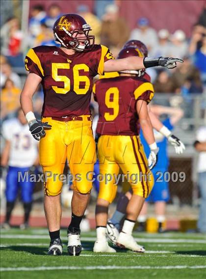 Thumbnail 2 in Warren vs Loyola Academy (IHSA Class 8A Playoffs) photogallery.