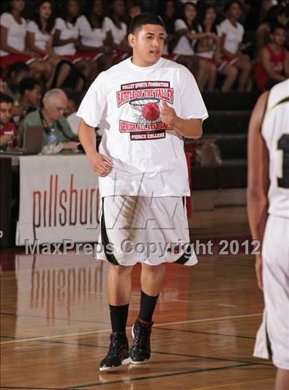 Thumbnail 3 in Battle of The Valley (East vs. West) photogallery.