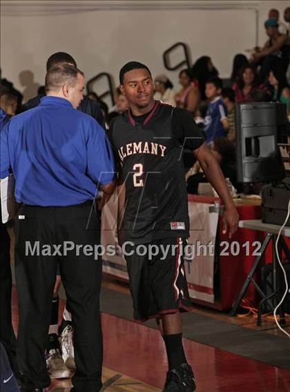 Thumbnail 1 in Battle of The Valley (East vs. West) photogallery.