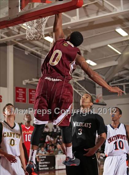 Thumbnail 1 in Battle of The Valley (East vs. West) photogallery.
