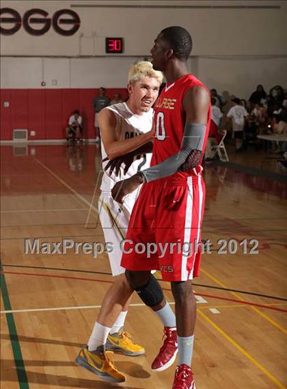 Thumbnail 3 in Battle of The Valley (East vs. West) photogallery.