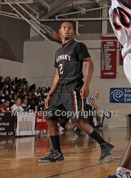 Thumbnail 2 in Battle of The Valley (East vs. West) photogallery.