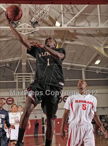 Thumbnail 2 in Battle of The Valley (East vs. West) photogallery.