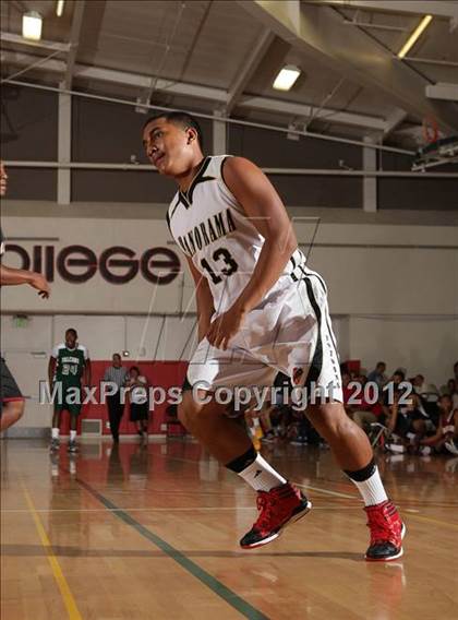 Thumbnail 1 in Battle of The Valley (East vs. West) photogallery.