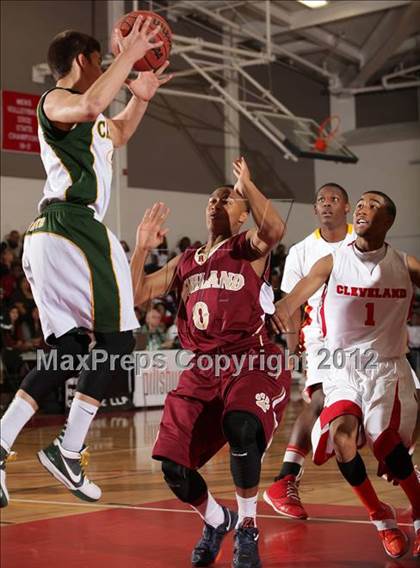 Thumbnail 1 in Battle of The Valley (East vs. West) photogallery.