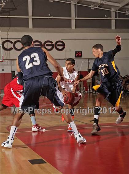 Thumbnail 2 in Battle of The Valley (East vs. West) photogallery.