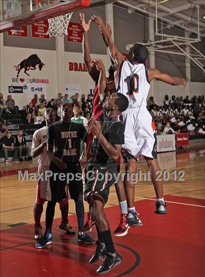 Thumbnail 2 in Battle of The Valley (East vs. West) photogallery.