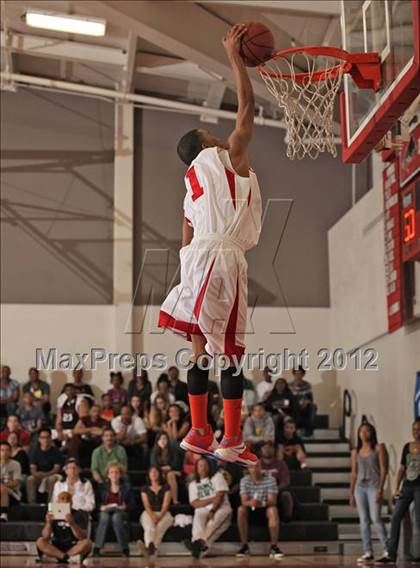 Thumbnail 3 in Battle of The Valley (East vs. West) photogallery.