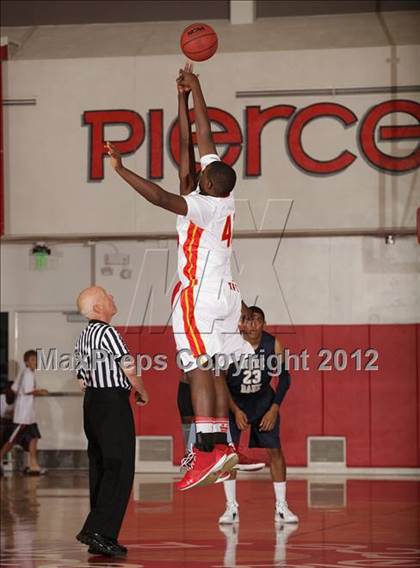 Thumbnail 2 in Battle of The Valley (East vs. West) photogallery.