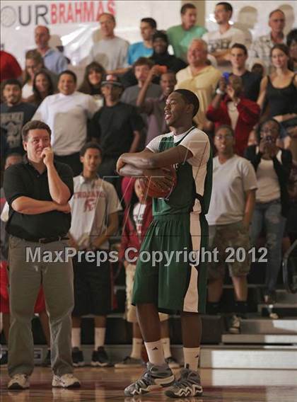 Thumbnail 2 in Battle of The Valley (East vs. West) photogallery.