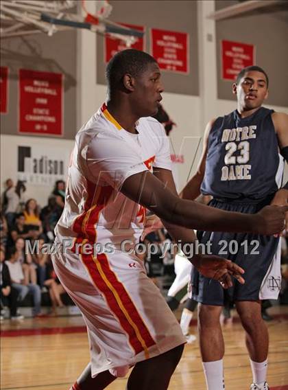 Thumbnail 3 in Battle of The Valley (East vs. West) photogallery.