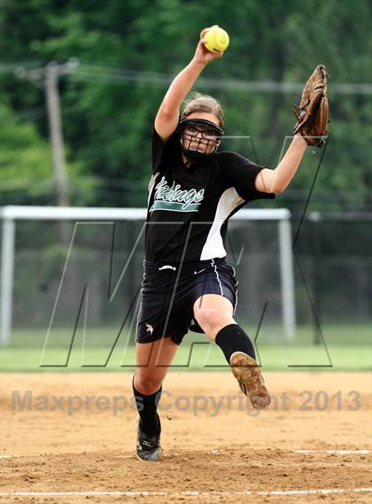 Thumbnail 1 in Barrington vs Fremd (IHSA 4A Sectional) photogallery.