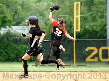 Thumbnail 1 in Barrington vs Fremd (IHSA 4A Sectional) photogallery.