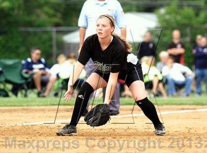 Thumbnail 3 in Barrington vs Fremd (IHSA 4A Sectional) photogallery.