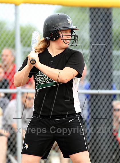 Thumbnail 2 in Barrington vs Fremd (IHSA 4A Sectional) photogallery.