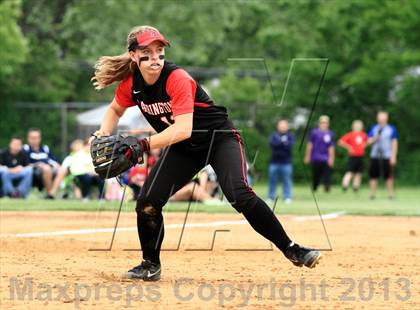 Thumbnail 1 in Barrington vs Fremd (IHSA 4A Sectional) photogallery.