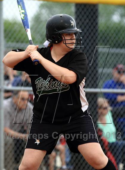 Thumbnail 2 in Barrington vs Fremd (IHSA 4A Sectional) photogallery.