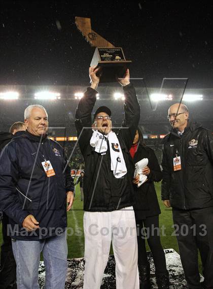 Thumbnail 3 in Granite Bay vs. Long Beach Poly (CIF State D1 Final) photogallery.