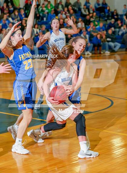 Thumbnail 3 in Fatima vs South Callaway photogallery.