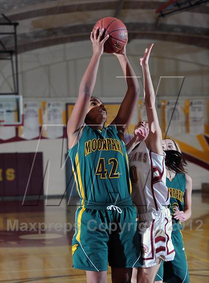 Thumbnail 2 in Moorpark @ La Canada (La Canada Tournament) photogallery.