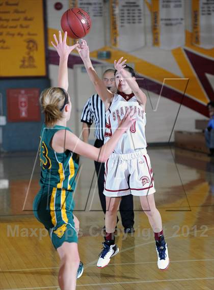 Thumbnail 1 in Moorpark @ La Canada (La Canada Tournament) photogallery.