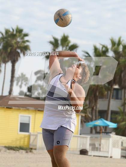 Thumbnail 1 in La Jolla vs. Point Loma (CIF SDS Open Division 3rd Place Final) photogallery.