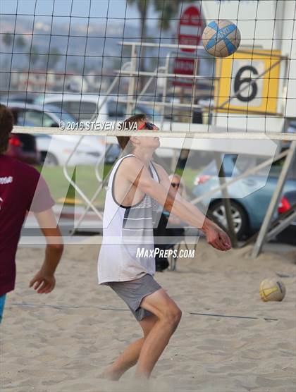 Thumbnail 3 in La Jolla vs. Point Loma (CIF SDS Open Division 3rd Place Final) photogallery.