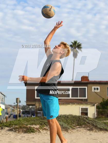 Thumbnail 3 in La Jolla vs. Point Loma (CIF SDS Open Division 3rd Place Final) photogallery.