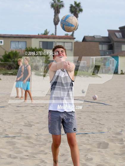 Thumbnail 2 in La Jolla vs. Point Loma (CIF SDS Open Division 3rd Place Final) photogallery.