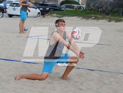 Thumbnail 1 in La Jolla vs. Point Loma (CIF SDS Open Division 3rd Place Final) photogallery.