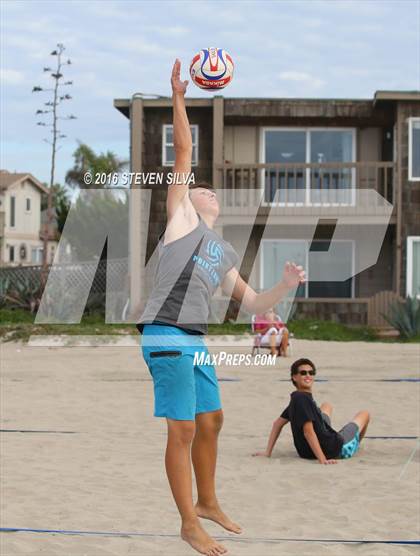 Thumbnail 3 in La Jolla vs. Point Loma (CIF SDS Open Division 3rd Place Final) photogallery.