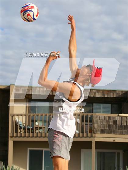 Thumbnail 2 in La Jolla vs. Point Loma (CIF SDS Open Division 3rd Place Final) photogallery.