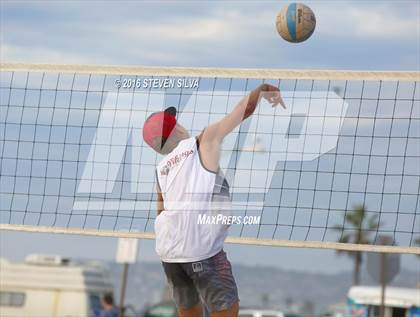 Thumbnail 3 in La Jolla vs. Point Loma (CIF SDS Open Division 3rd Place Final) photogallery.