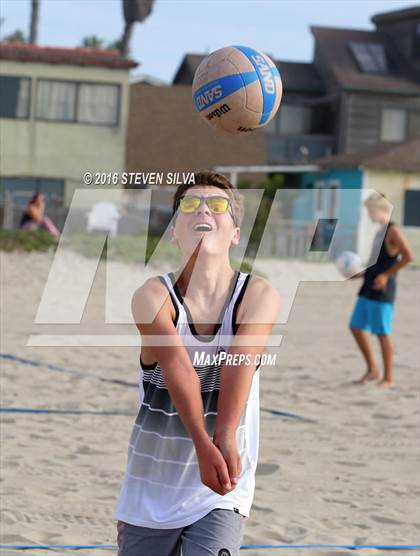 Thumbnail 2 in La Jolla vs. Point Loma (CIF SDS Open Division 3rd Place Final) photogallery.