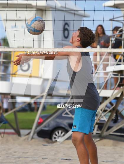 Thumbnail 3 in La Jolla vs. Point Loma (CIF SDS Open Division 3rd Place Final) photogallery.