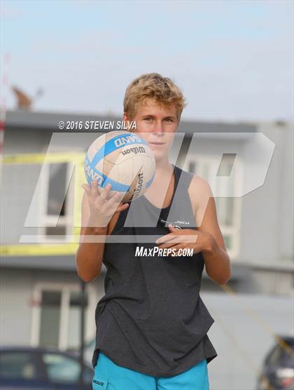 Thumbnail 1 in La Jolla vs. Point Loma (CIF SDS Open Division 3rd Place Final) photogallery.