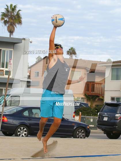 Thumbnail 2 in La Jolla vs. Point Loma (CIF SDS Open Division 3rd Place Final) photogallery.