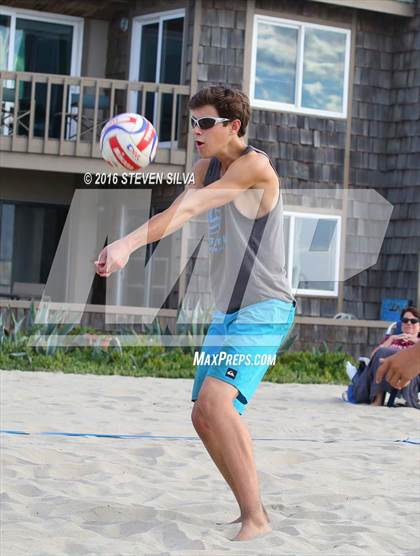 Thumbnail 1 in La Jolla vs. Point Loma (CIF SDS Open Division 3rd Place Final) photogallery.