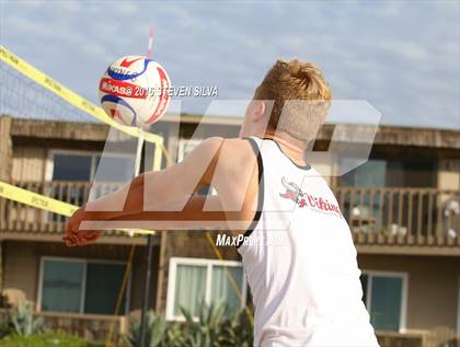 Thumbnail 1 in La Jolla vs. Point Loma (CIF SDS Open Division 3rd Place Final) photogallery.