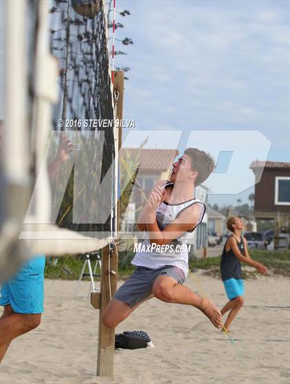 Thumbnail 2 in La Jolla vs. Point Loma (CIF SDS Open Division 3rd Place Final) photogallery.