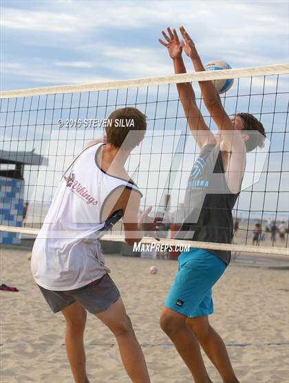 Thumbnail 1 in La Jolla vs. Point Loma (CIF SDS Open Division 3rd Place Final) photogallery.