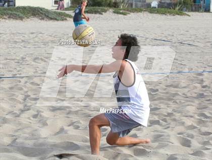 Thumbnail 2 in La Jolla vs. Point Loma (CIF SDS Open Division 3rd Place Final) photogallery.