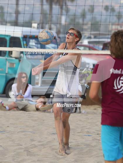 Thumbnail 3 in La Jolla vs. Point Loma (CIF SDS Open Division 3rd Place Final) photogallery.