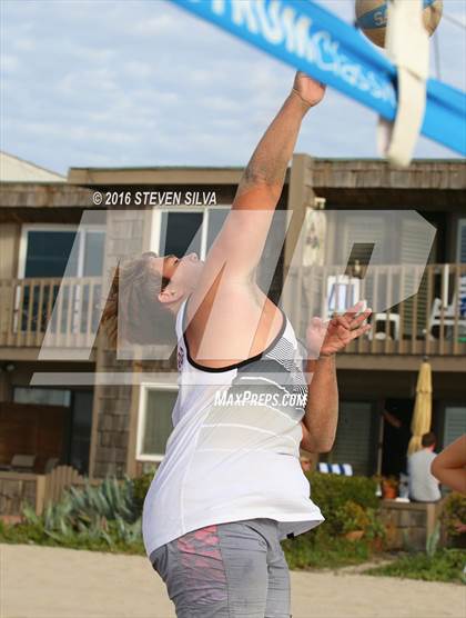Thumbnail 1 in La Jolla vs. Point Loma (CIF SDS Open Division 3rd Place Final) photogallery.