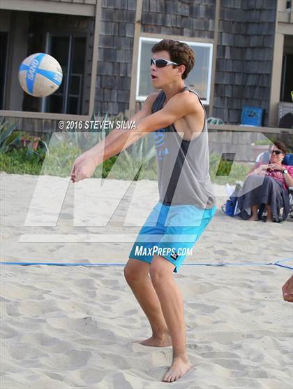 Thumbnail 1 in La Jolla vs. Point Loma (CIF SDS Open Division 3rd Place Final) photogallery.